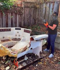 Best Foreclosure Cleanout  in Reinbeck, IA